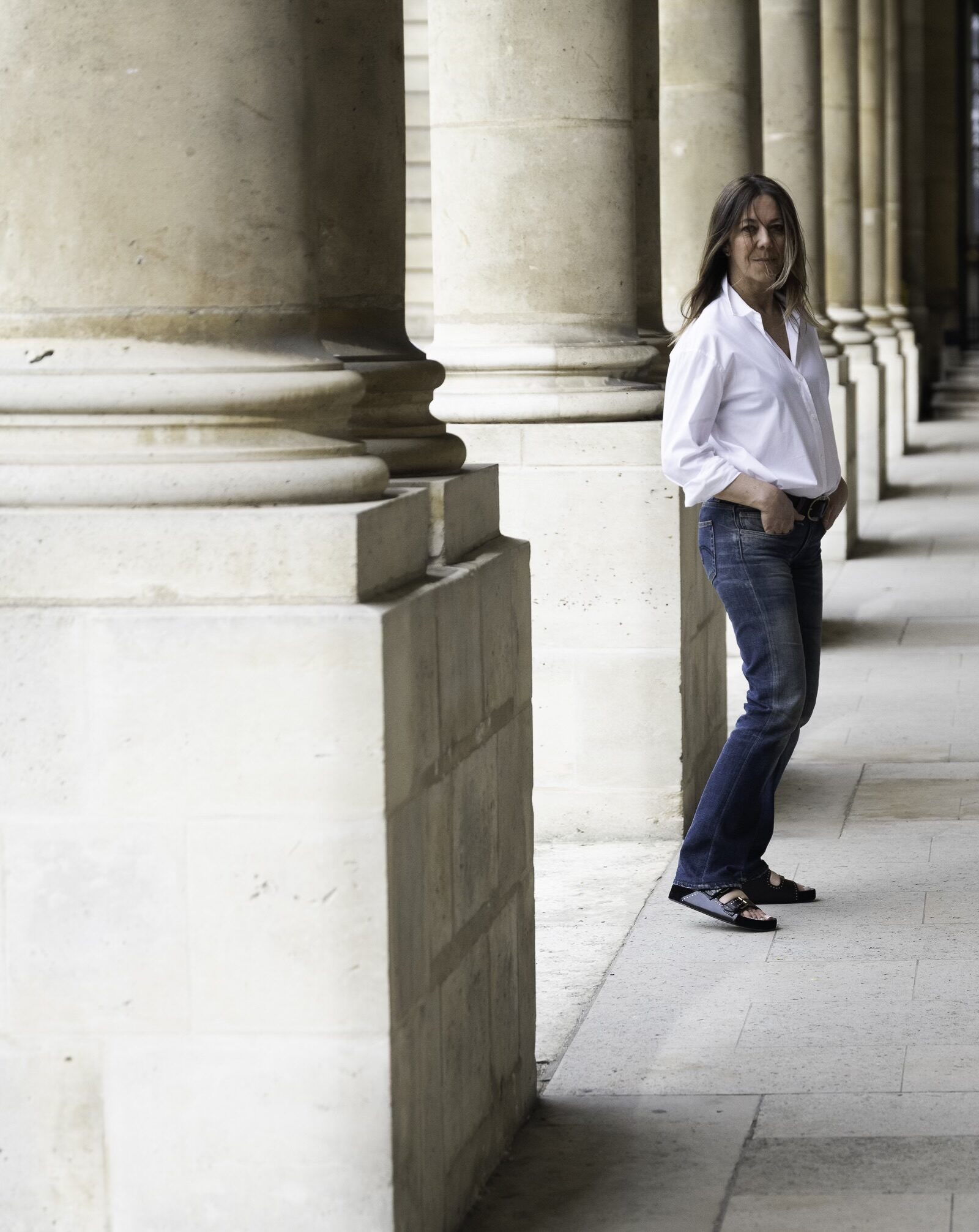 Woman in the Marais, reinventing life after 50